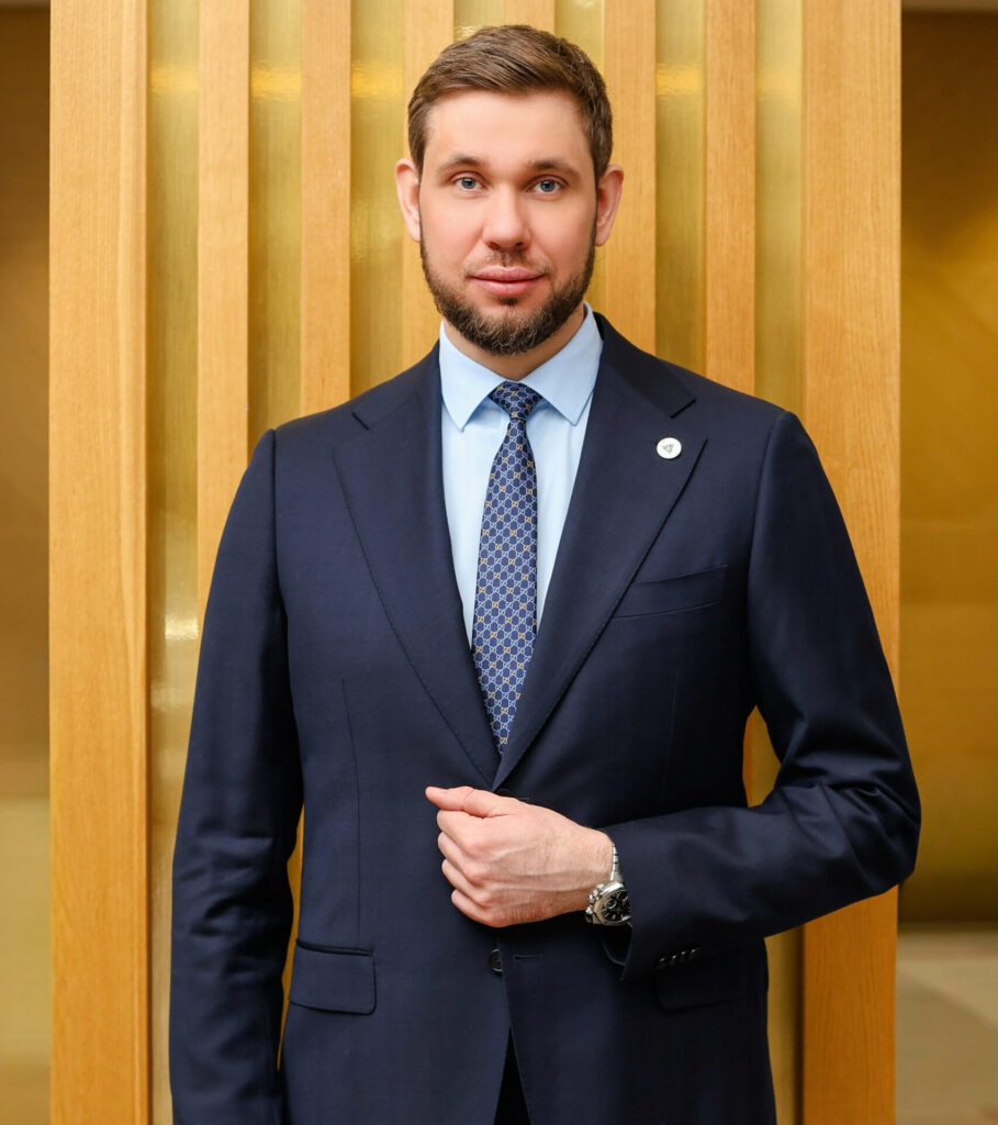 Леер Артур Дмитриевич